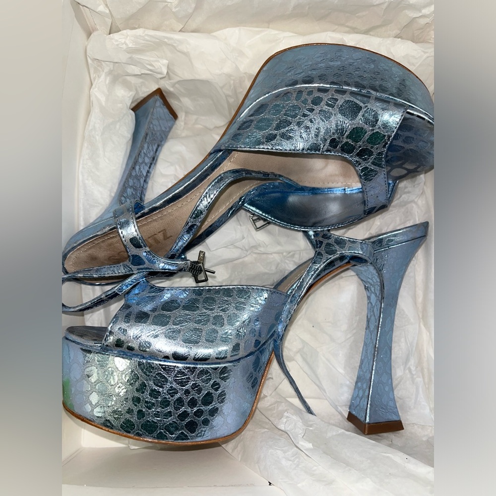 SCHUTZ Women’s Lolyta Platform Sandals original box (rare)